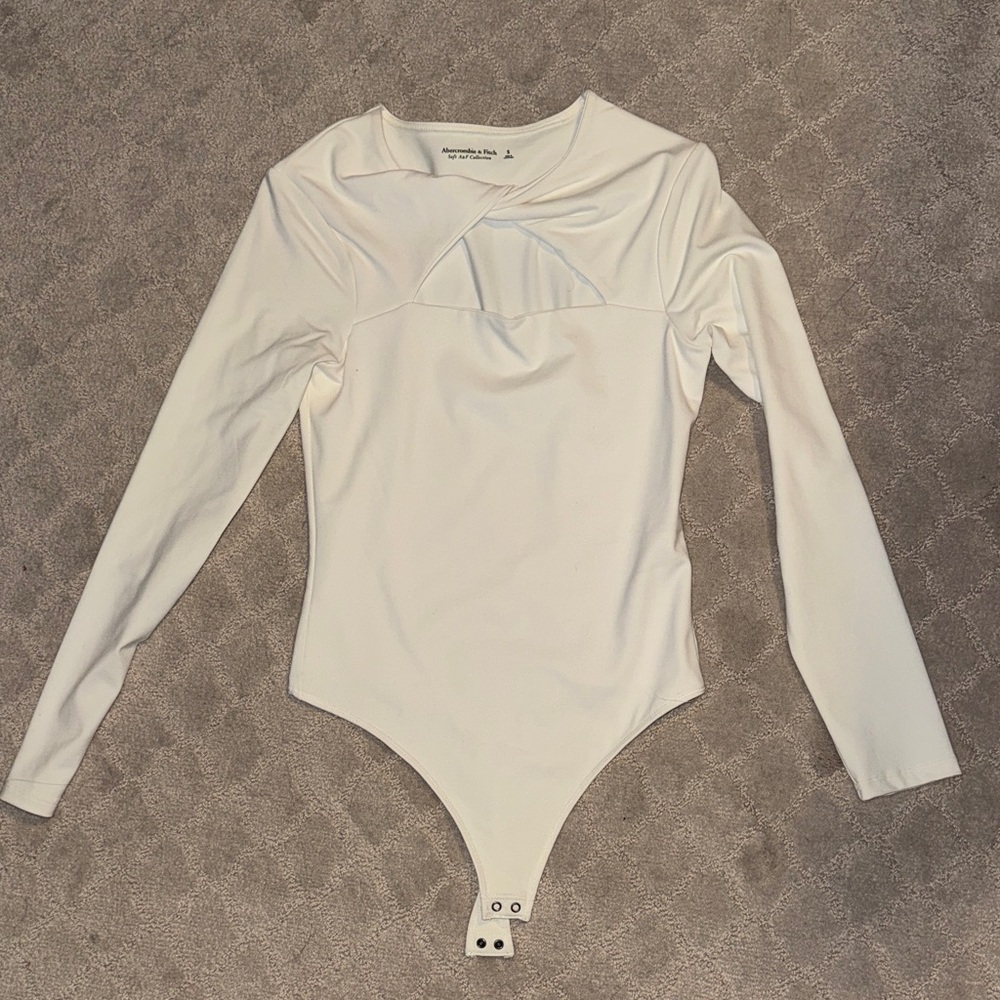 Abercrombie and Fitch Women White Long Sleeve Bodysuit